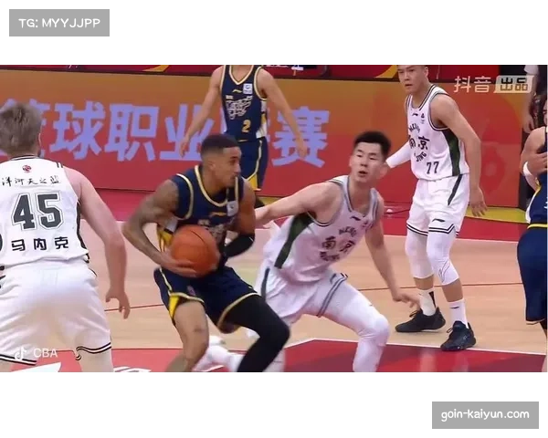 广东107比102加时险胜南京 萨姆纳关键得分掩盖徐杰伤退影响