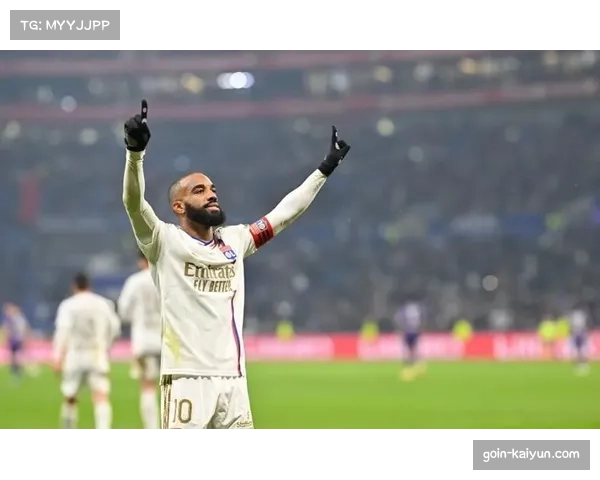 丰塞卡间距控制理念显成效，里昂防守结构稳定性法甲前列